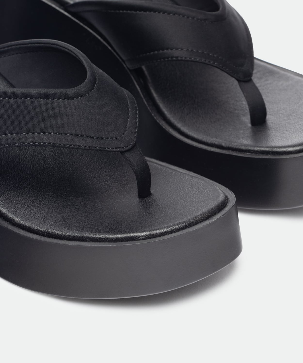 Sandalia plataforma sport image number null